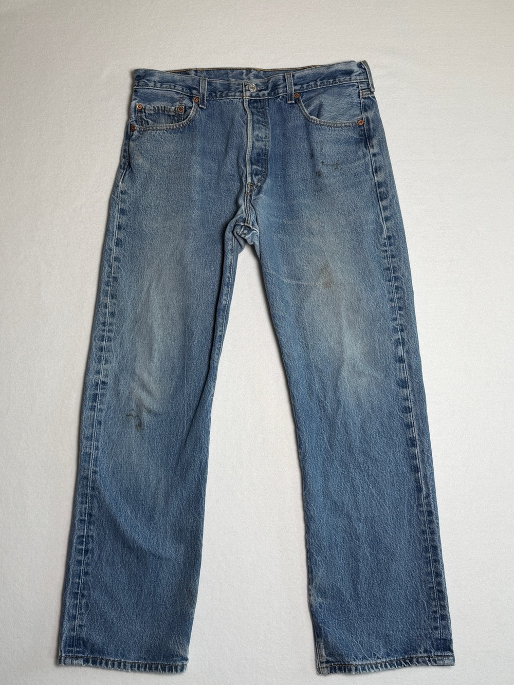 2002 Levi's 501 Button Fly Straight Jeans, Med Wash, 100% Cotton, Tag 38 X 36
